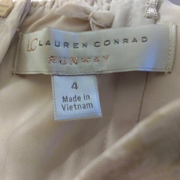 Lauren Conrad Runway Petaluma Dress - Picture 6 of 7